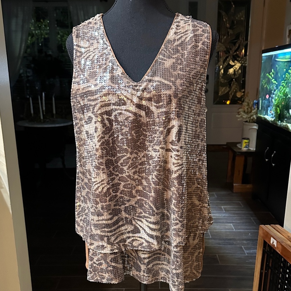 DG2 by Diane Gilman Shimmering Animal Print Sleeveless Blouse